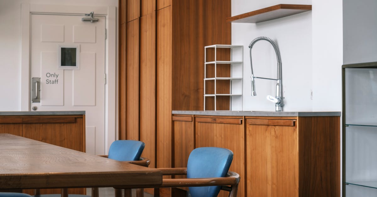 Salzspeicher-Möbel: Unsichtbare Wärmebatterien für Wohnzimmer, Küche und Bad