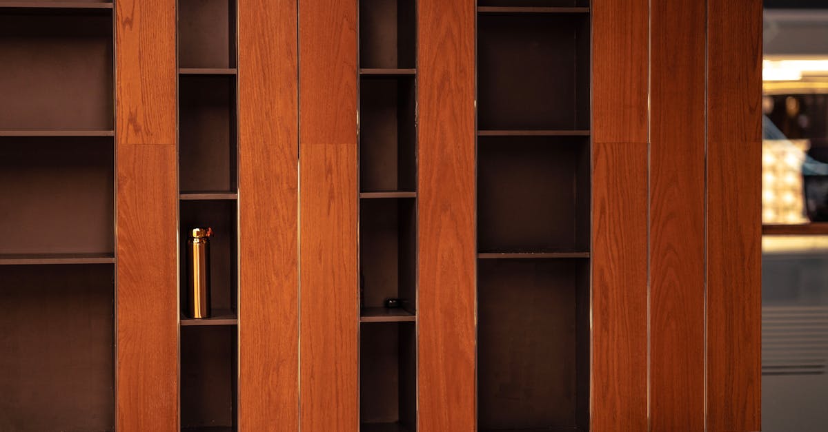 Mikroklima-Möbel 2026: Hygrothermisch aktive Einrichtung mit PCM, Lehmtextil und Myzel für gesündere Räume ohne große Technik